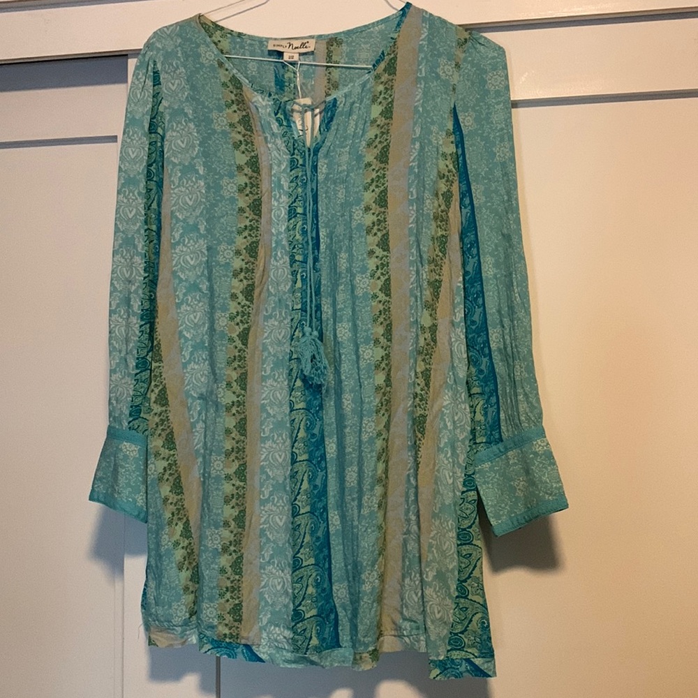 Simple Noelle Blues top